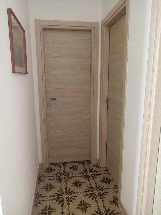 I Tre Scalini Bed & Breakfast Stintino Dış mekan fotoğraf